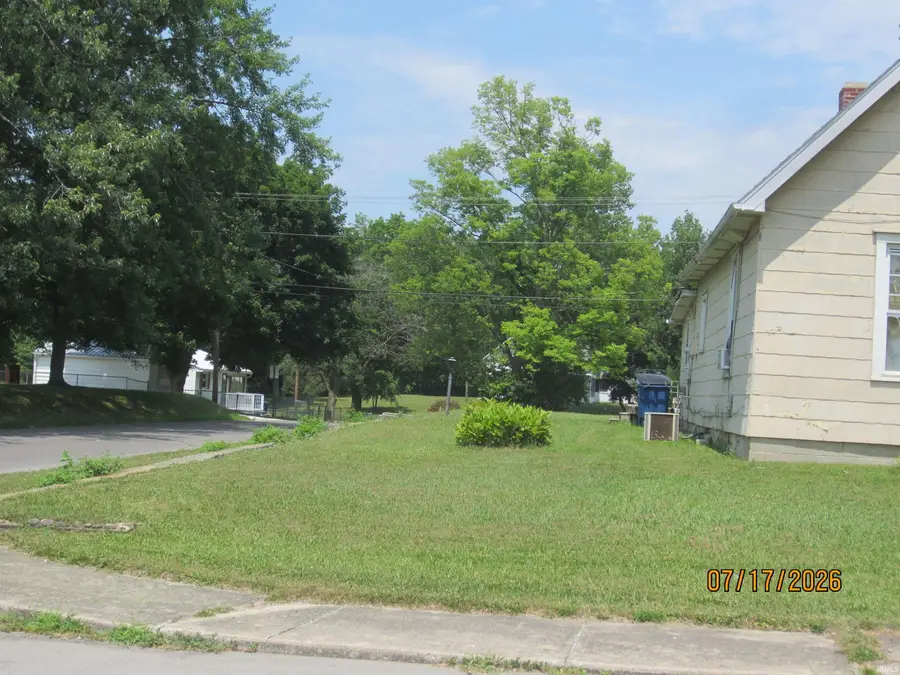 607 E Christy Street, Marion, IN 46952 - #2