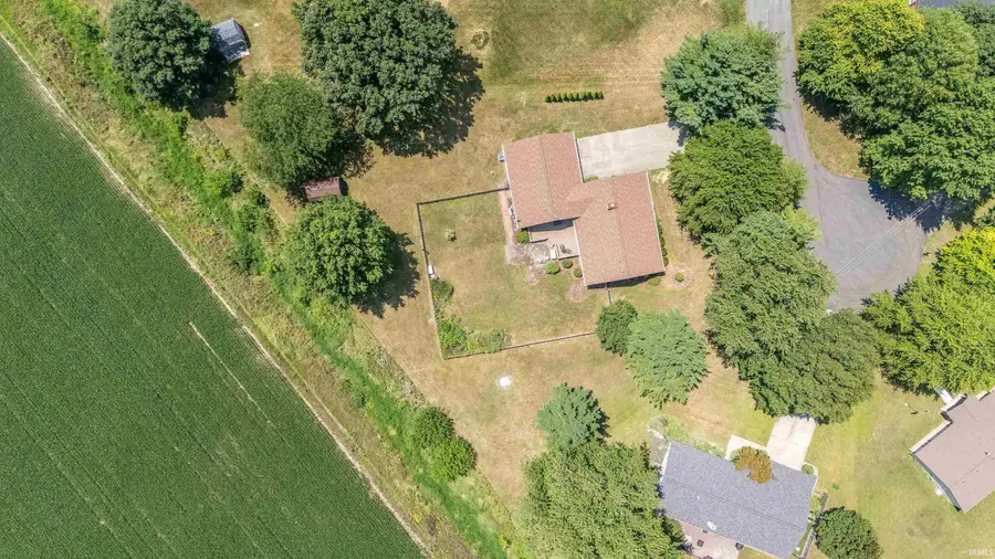 103 Wayne Place, Sharpsville, IN 46068 - #2