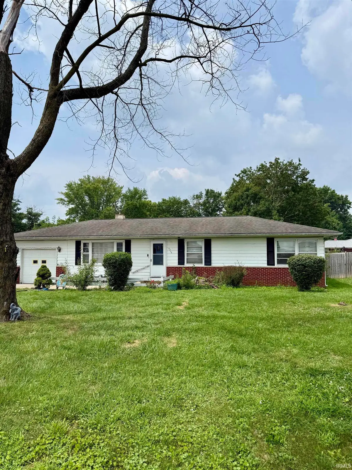 2205 S Dixon Road, Kokomo, IN 46902 - #1