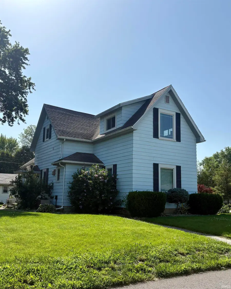 327 S West Street, Tipton, IN 46072 - #2