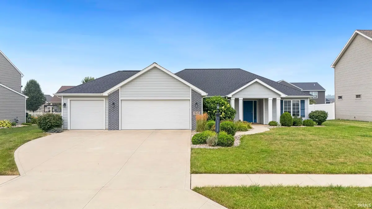 9628 Abbington Trail, Fort Wayne, IN 46818 - #1
