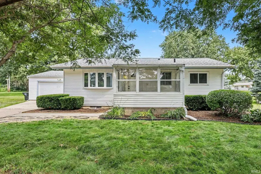 15525 Darden Road, Granger, IN 46530 - #2