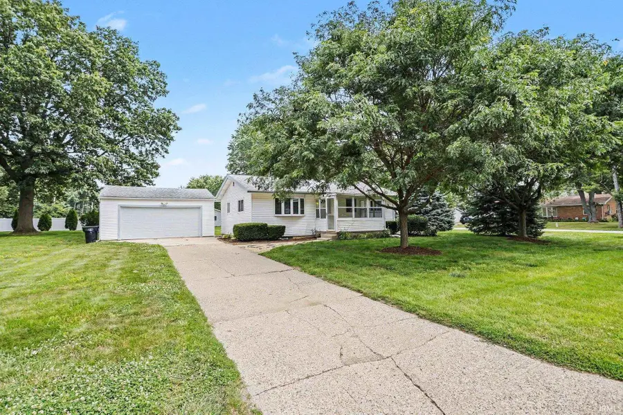 15525 Darden Road, Granger, IN 46530 - #3