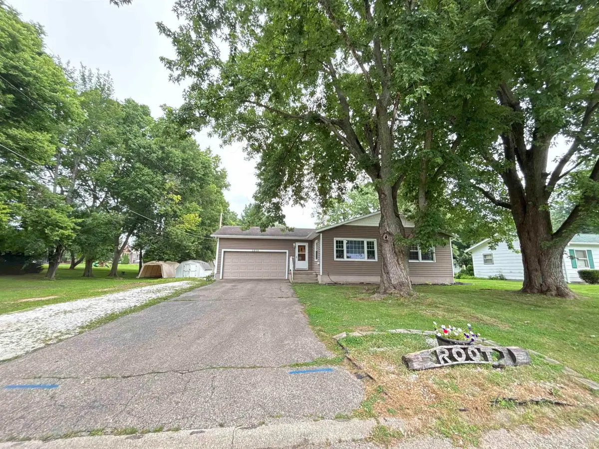 1018 10th Street, Covington, IN 47932 - #1