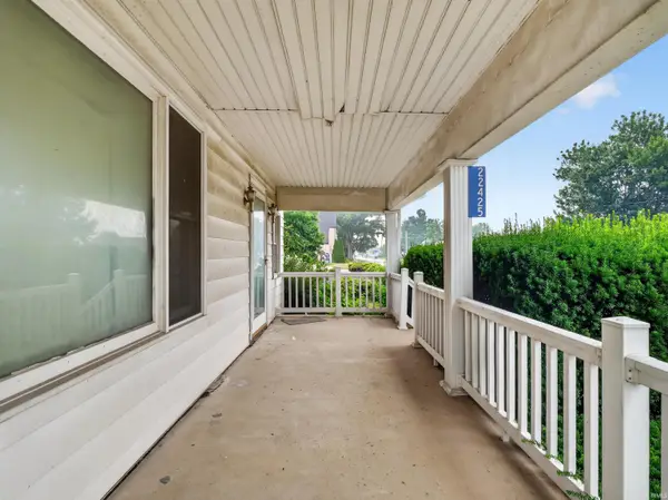 22425 Main Street, Woodburn, IN 46797
