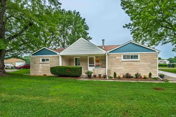 7700 W Cornbread Road, Yorktown, IN 47396