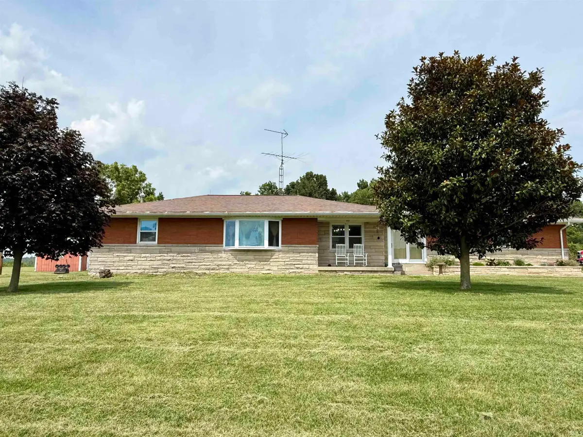 8842 S 450 E Road, Ferdinand, IN 47532 - #1