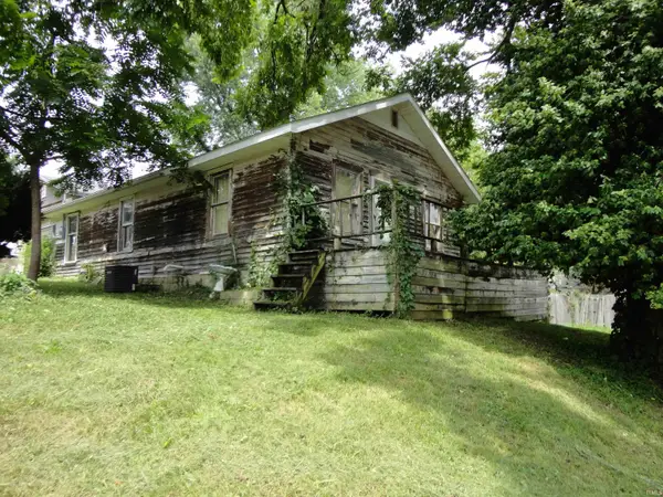 227 20th Street, Bedford, IN 47421