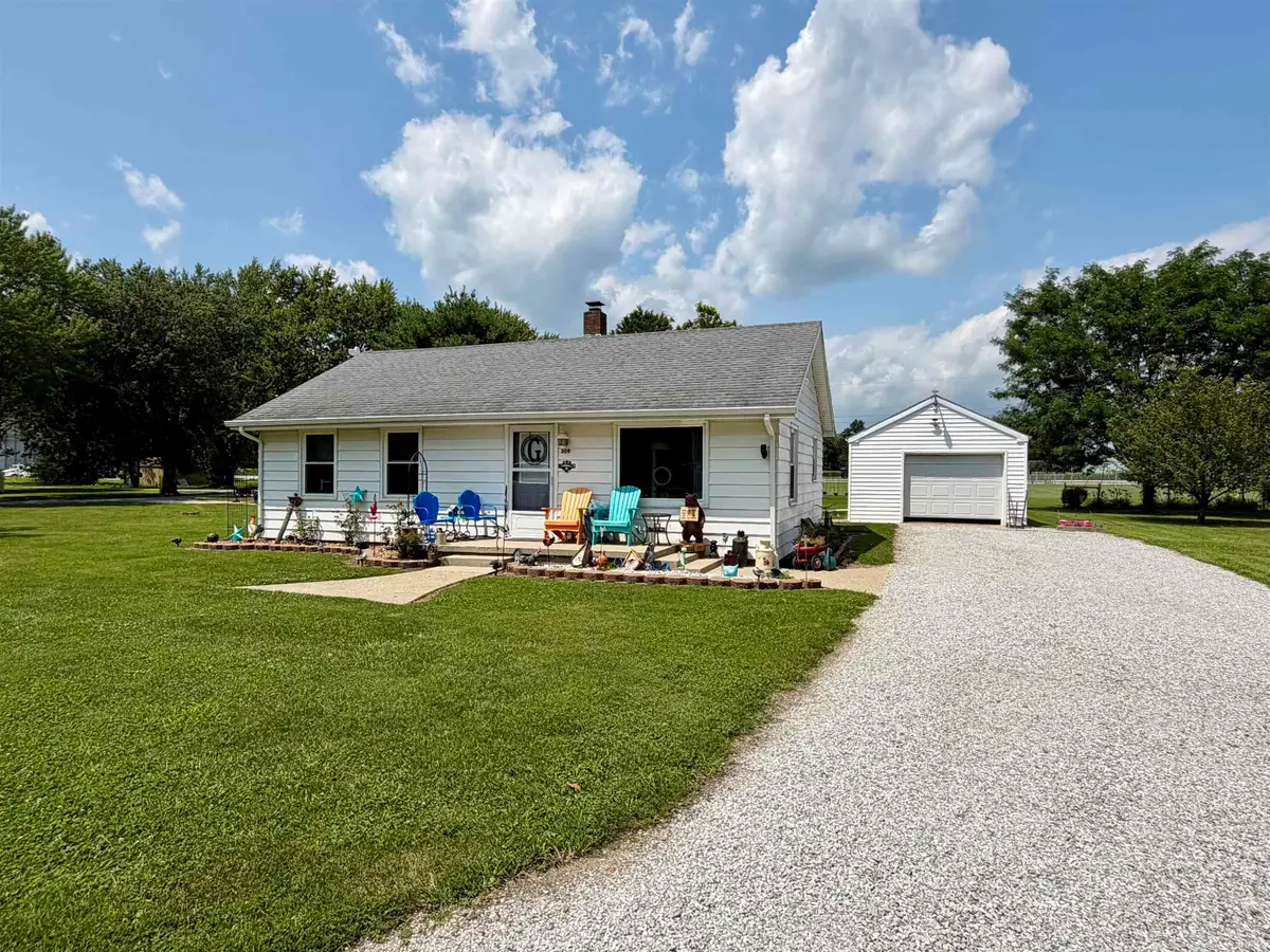 309 E Taylor Street, Swayzee, IN 46986 - #1