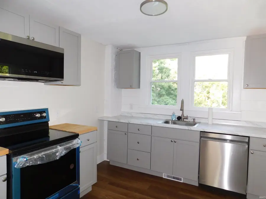 306 S Posey Street, Salem, IN 47167 - #3