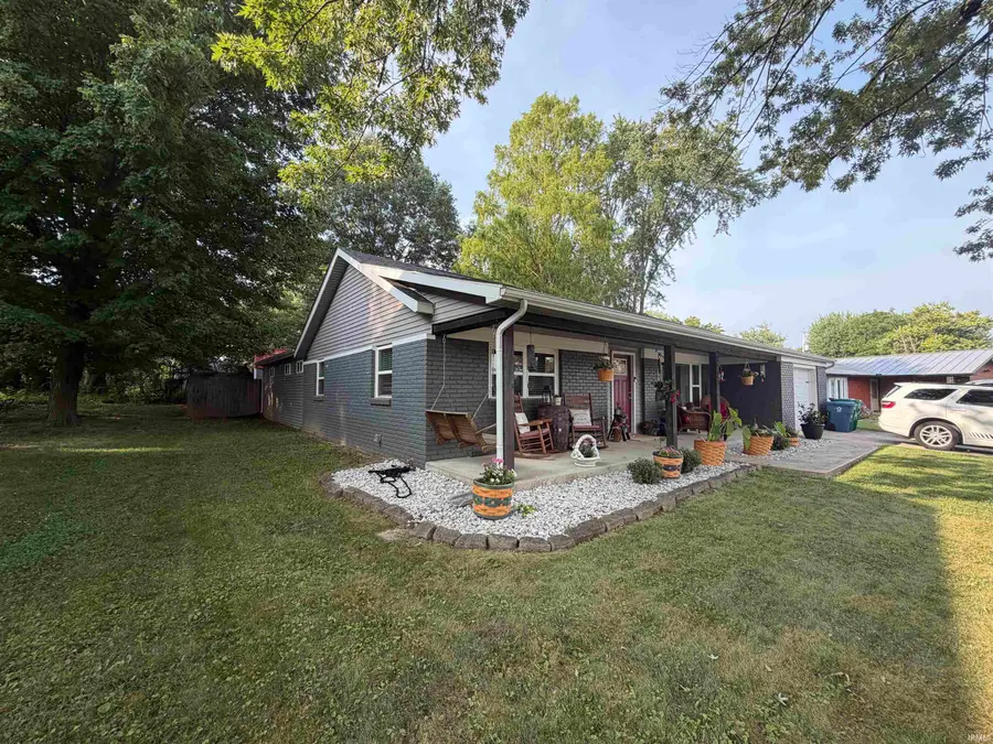 525 Circle Drive, Fairmount, IN 46928 - #2