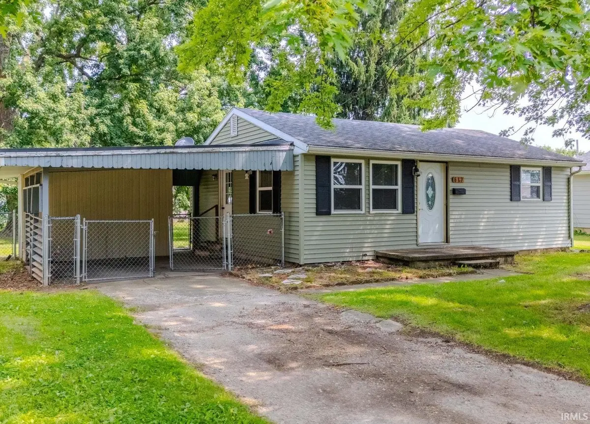 617 E North B Street, Gas City, IN 46933 - #1