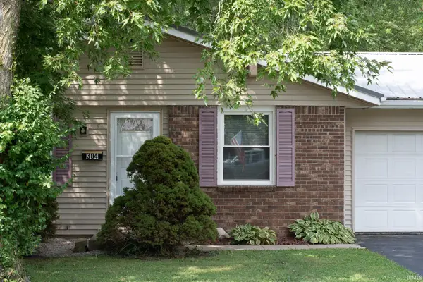 304 S Wayne Street, Flora, IN 46929