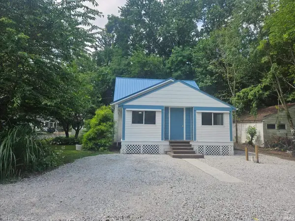 8416 E Lindstrom Lane, New Carlisle, IN 46552