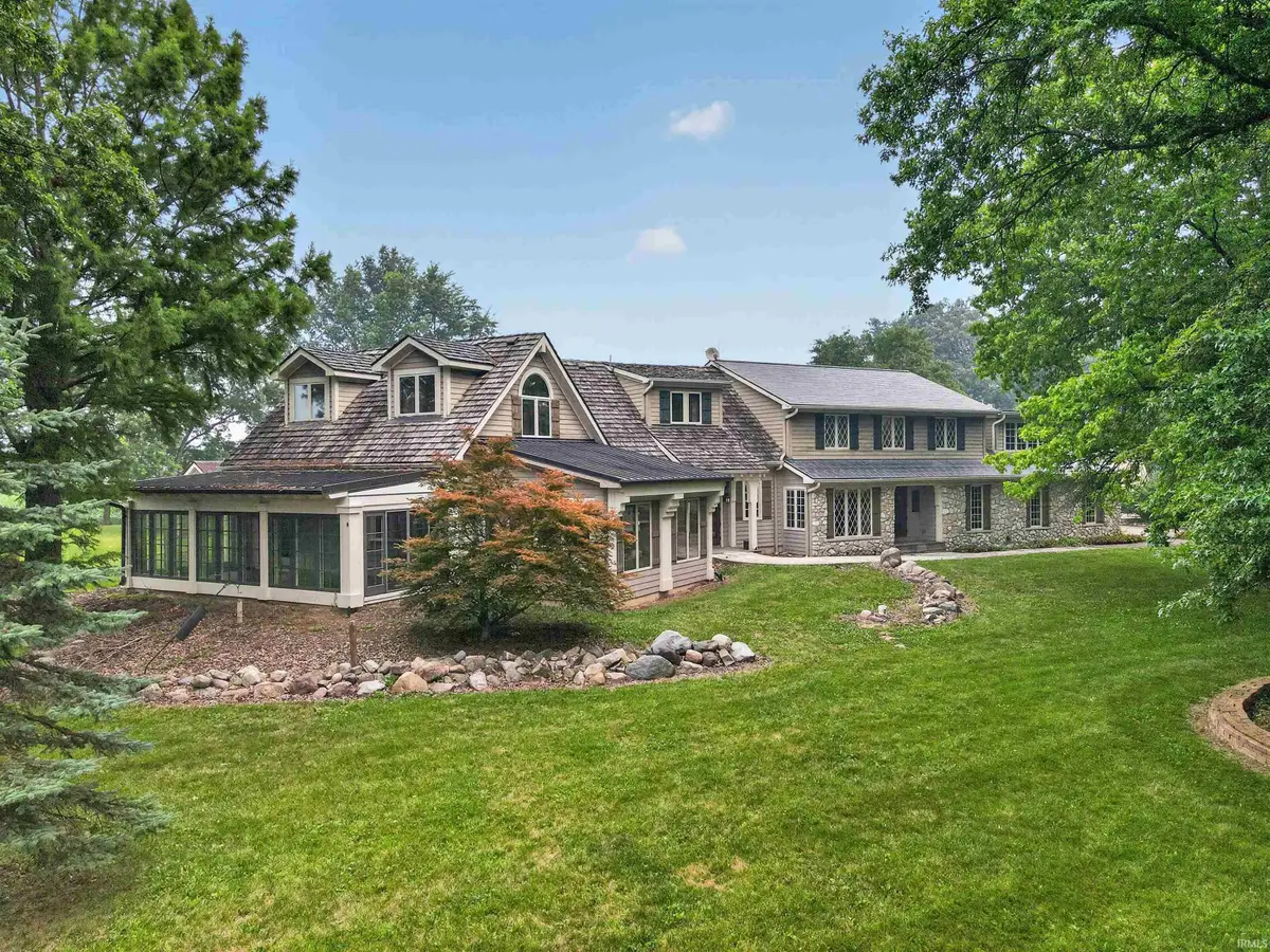 8027 Woodwind Drive, Hoagland, IN 46745 - #1