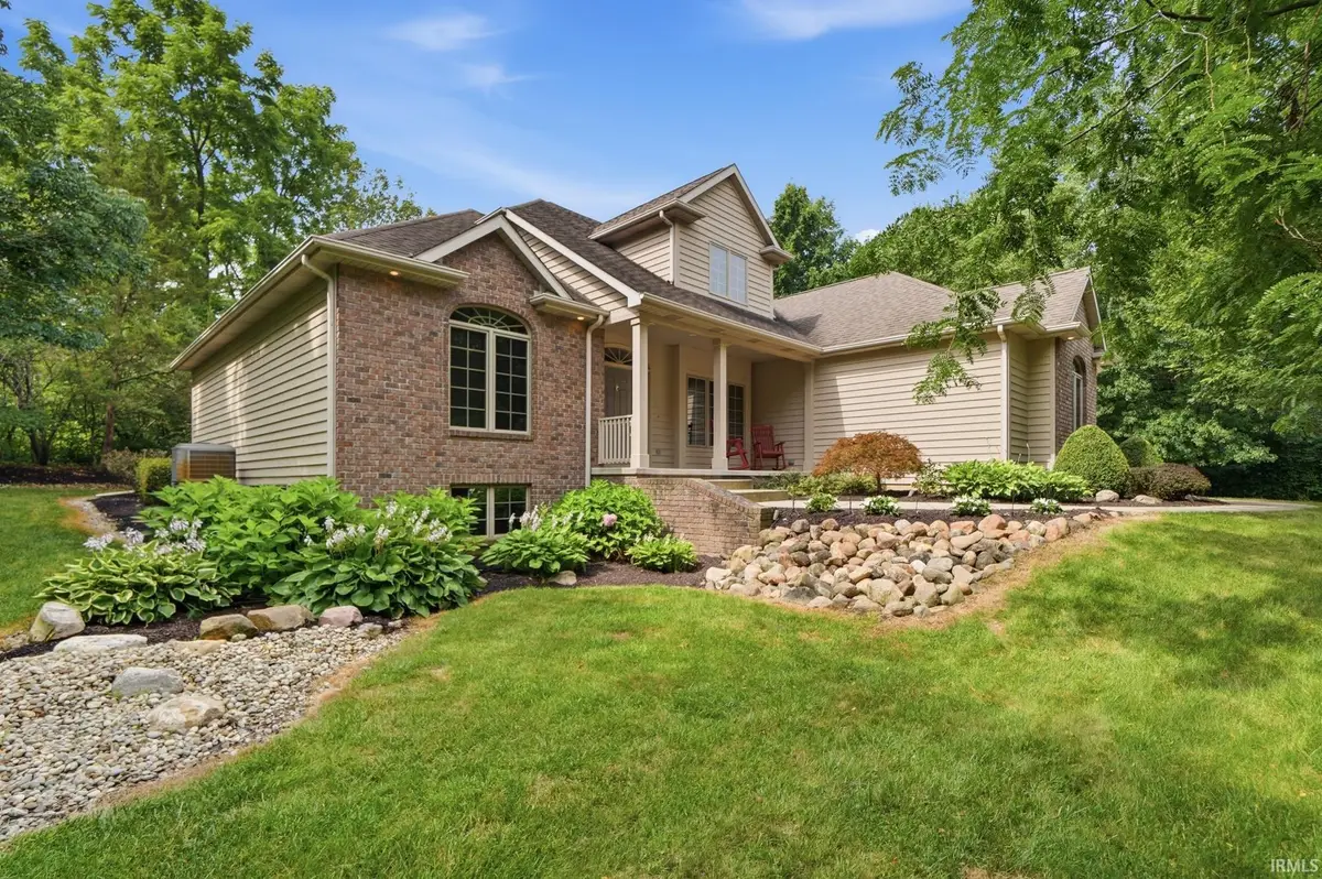 7510 Cinereal Court, Roanoke, IN 46783 - #1