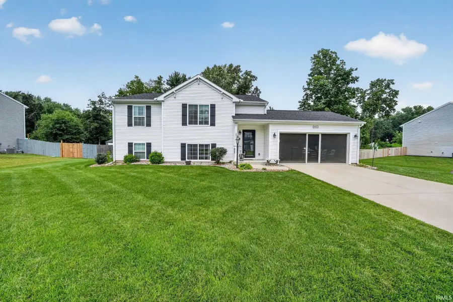 29895 Dallas Drive, Elkhart, IN 46514 - #2