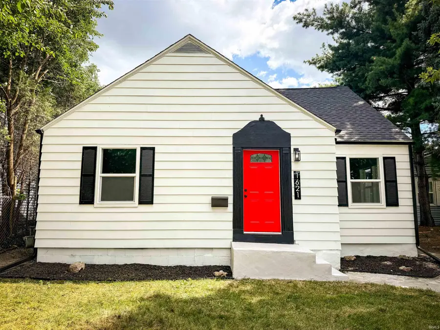 1621 Lincoln Way W, Mishawaka, IN 46544 - #2