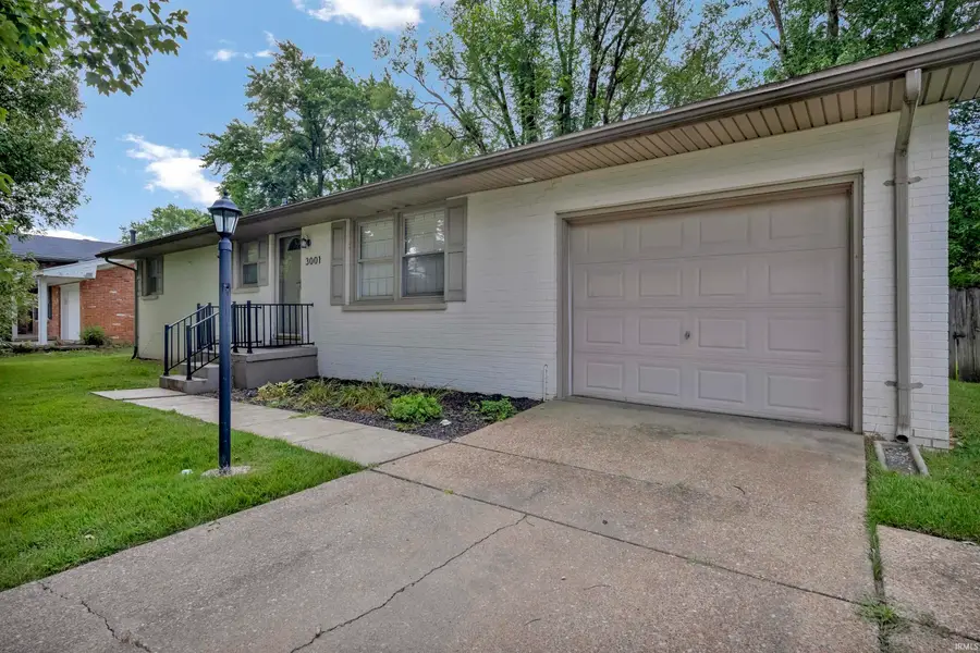 3001 Eastbrooke Drive, Evansville, IN 47711 - #3