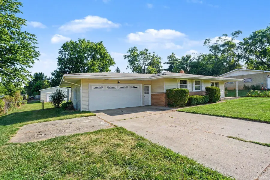 24043 Sunnyside Avenue, Elkhart, IN 46516 - #2