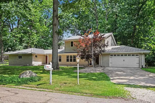 52340 Harvest Drive, South Bend, IN 46637