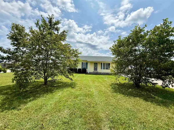 2333 & 2349 NW Kennedy Mott Road, Depauw, IN 47115
