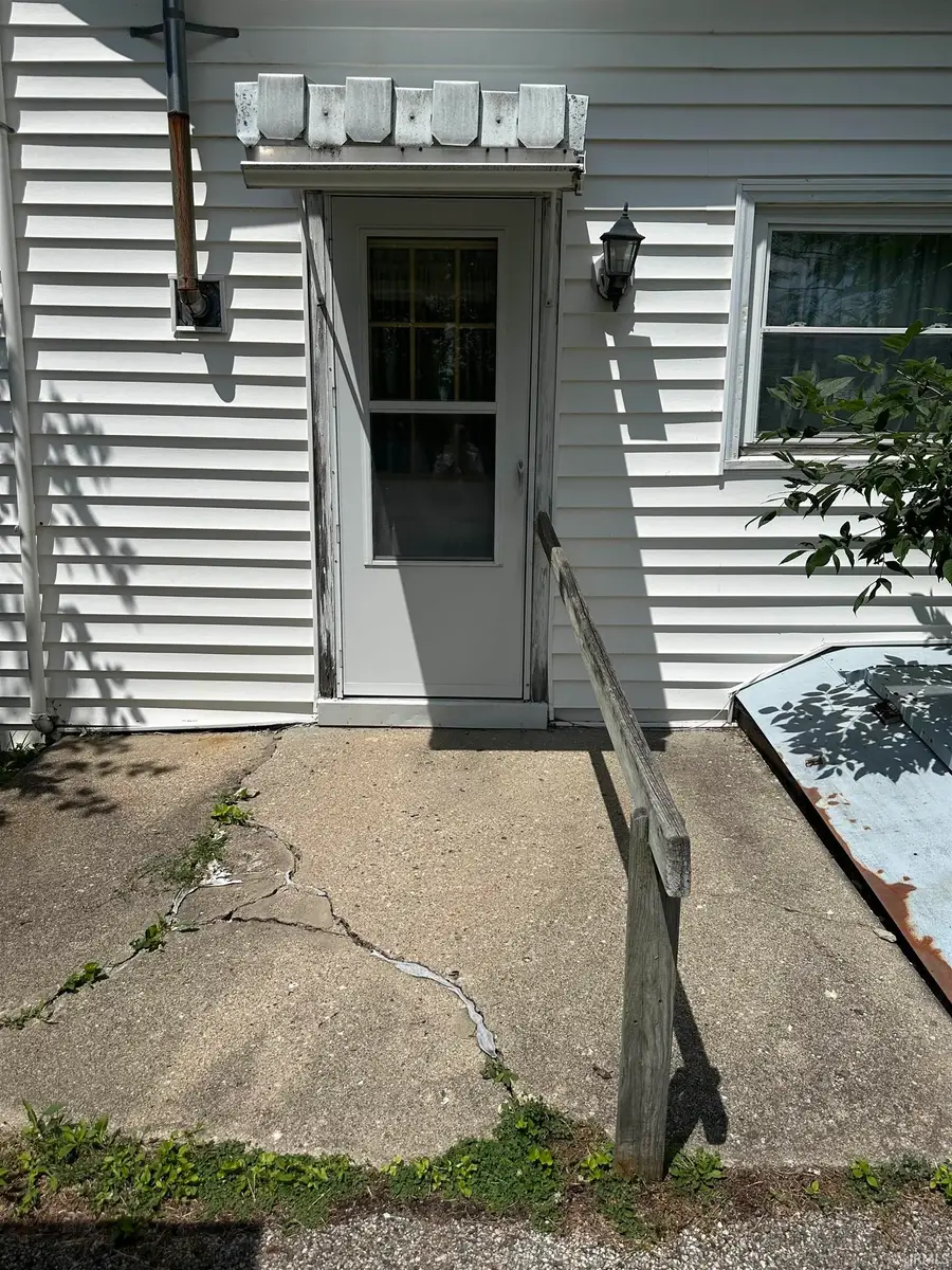 529 Superior Street, Wabash, IN 46992 - #3