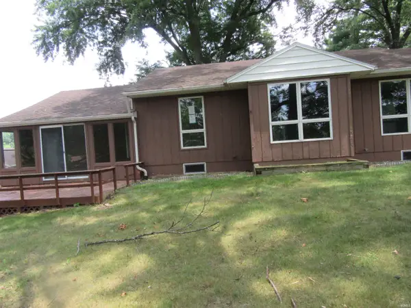 128 N Lake Cicott Drive, Logansport, IN 46947