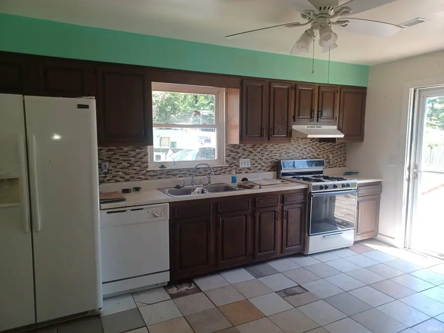 2626 Conlin Avenue, Evansville, IN 47714 - #3