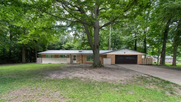 0915 N 015 E, Lagrange, IN 46761