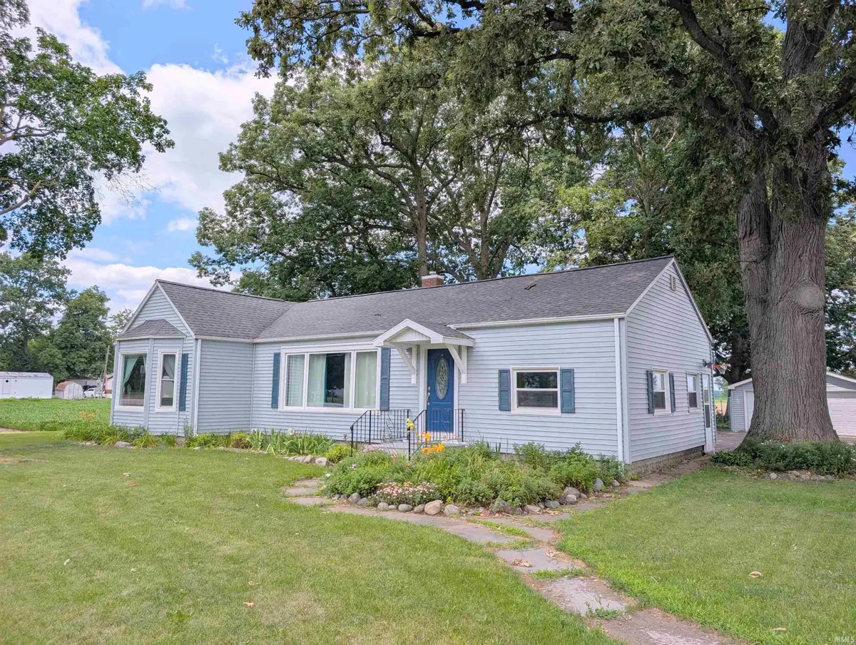 1105 W Lancaster Street, Bluffton, IN 46714 - #1