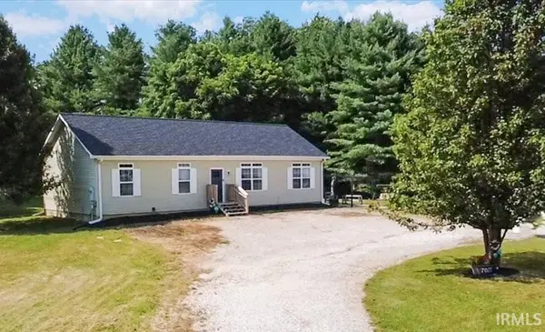 7021 W Alfred Lane, Ellettsville, IN 47429