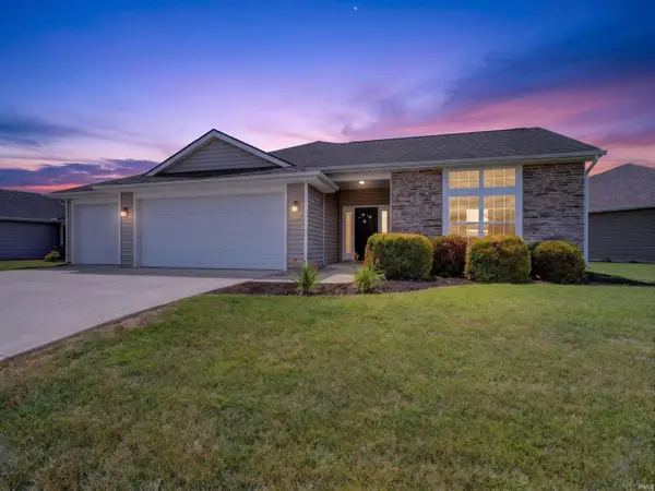 9804 Acacia Passage Avenue, Fort Wayne, IN 46835