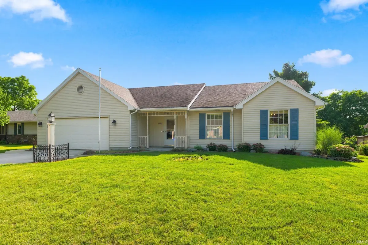 1627 Bardsey Lane, Fort Wayne, IN 46804 - #1