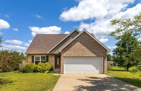 9770 W Winyard Place, Owensville, IN 47665