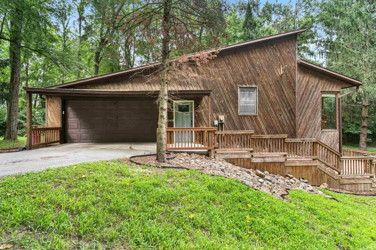 307 S Beach Drive, Monticello, IN 47960 - #1