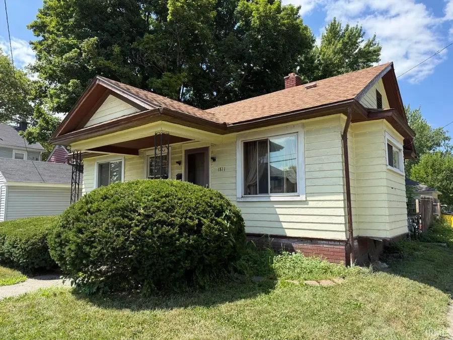 1811 Colerick Street, Fort Wayne, IN 46806 - #2