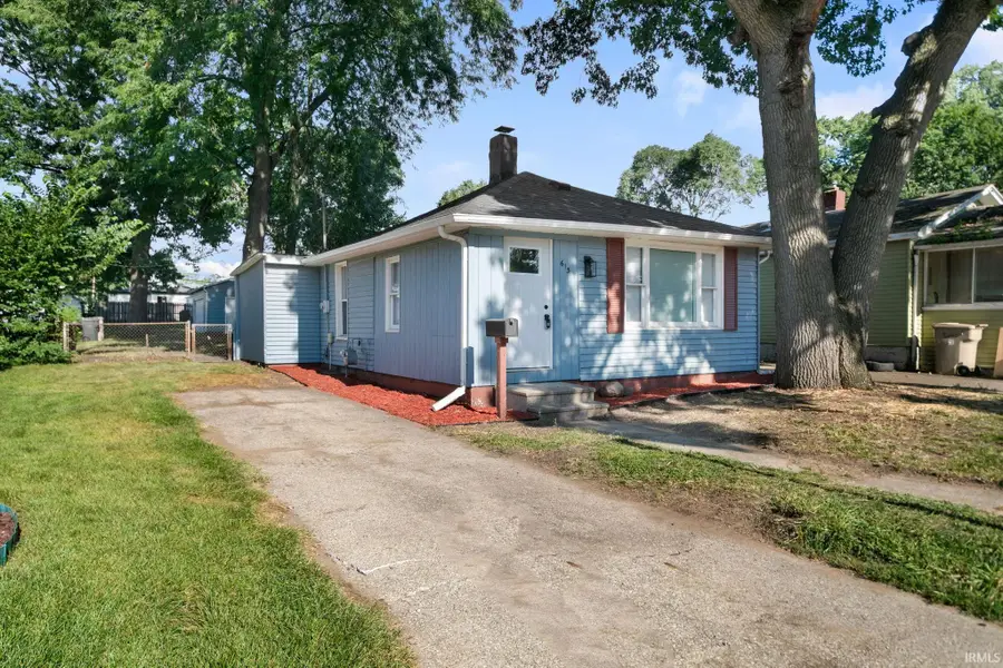 613 S 36th Street, South Bend, IN 46615 - #2