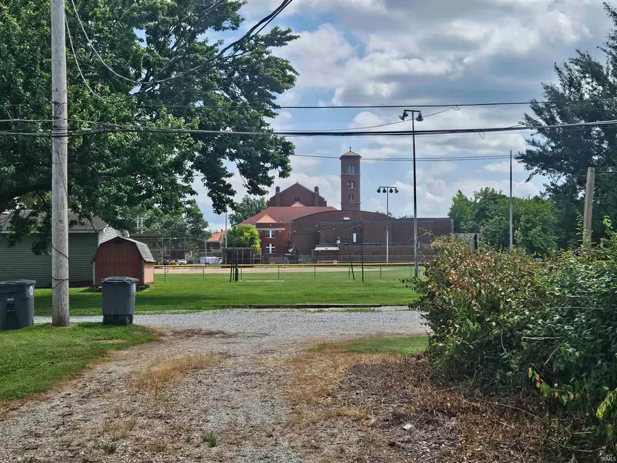 1311 E Walnut Street, Evansville, IN 47714 - #2