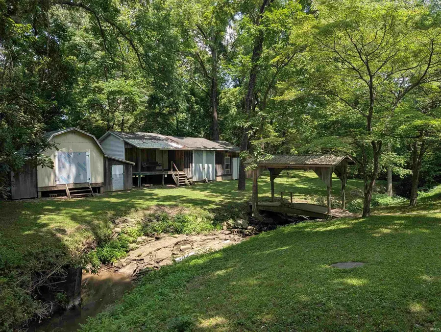 2802 W Old Us Hwy 50, Washington, IN 47501 - #2