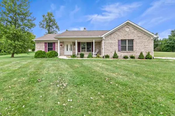 616 W Berry Avenue, Upland, IN 46989