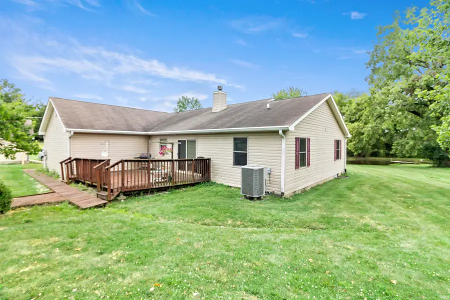616 W Berry Avenue, Upland, IN 46989 - #3