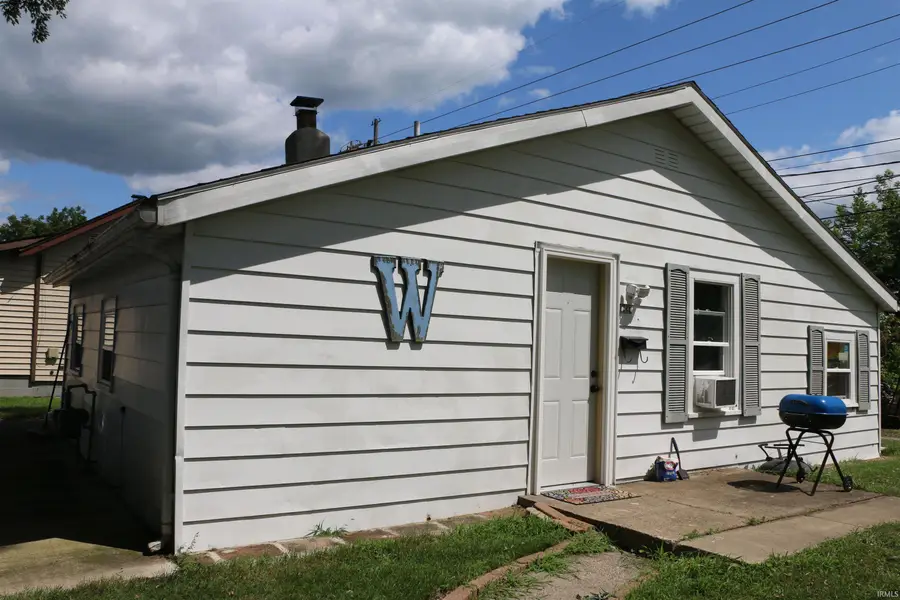 1617 1/2 E 4th Street, Mishawaka, IN 46544 - #2