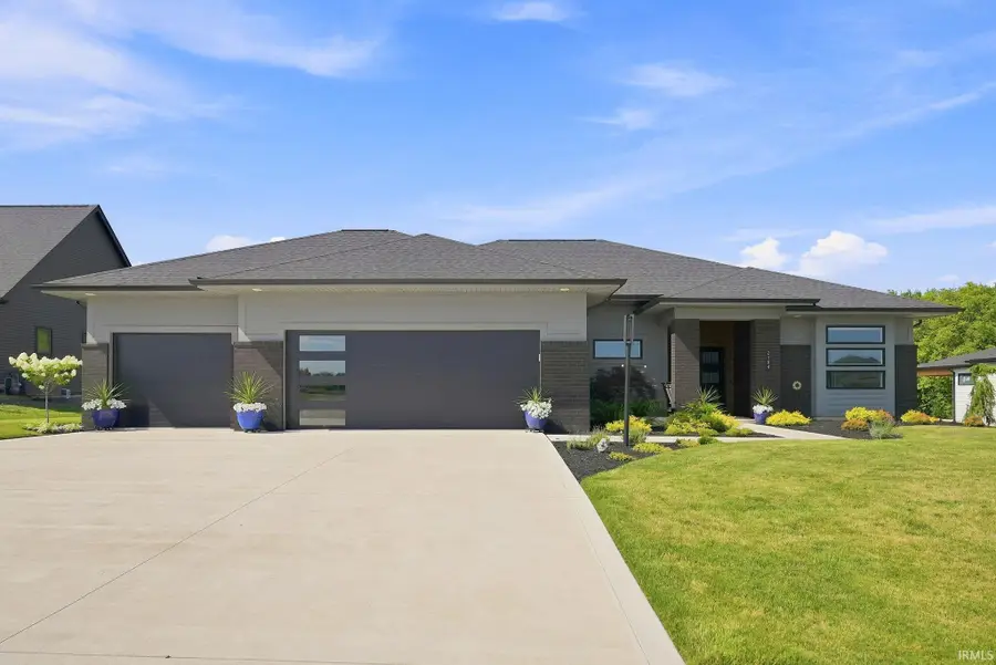 2104 Golfview Drive, Auburn, IN 46706 - #3