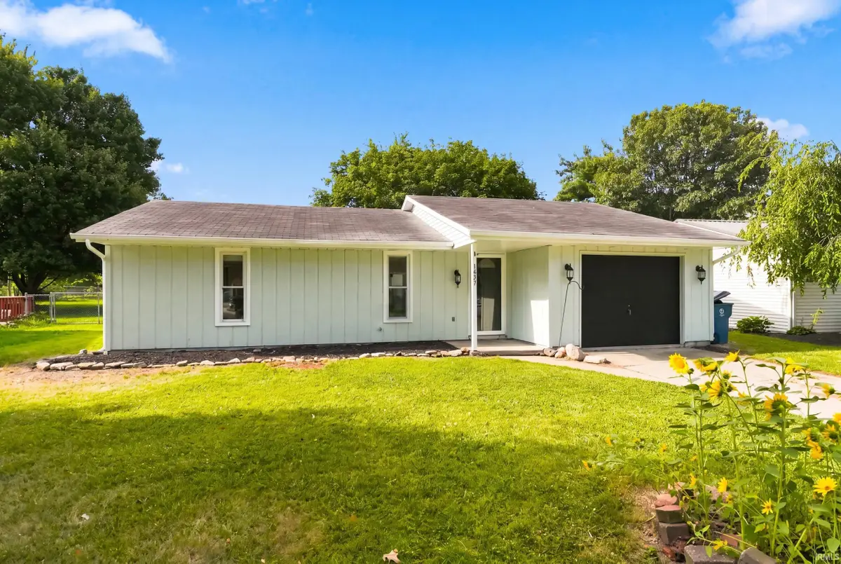 1421 Rabbit Run, Huntertown, IN 46748 - #1