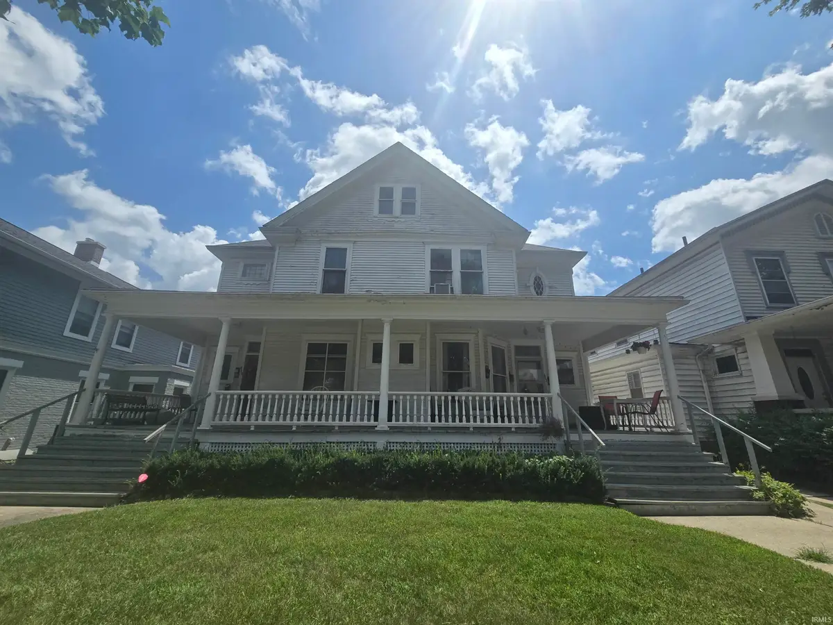 817 W Wayne Street, Fort Wayne, IN 46802 - #1