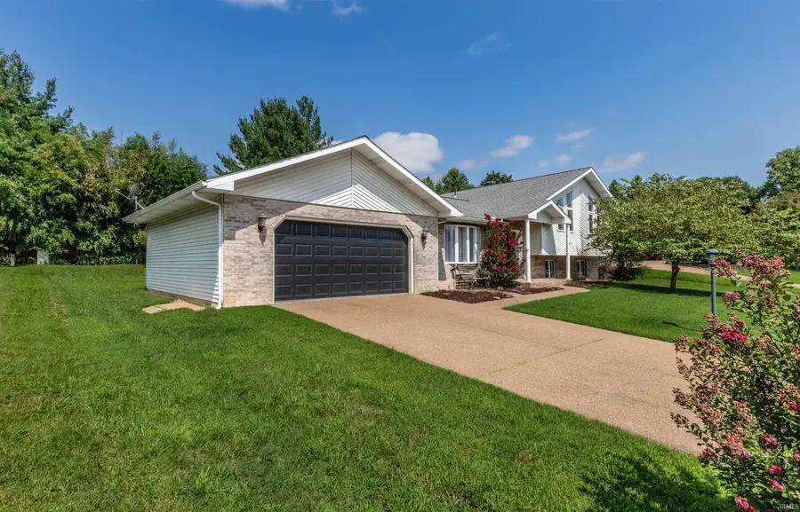 8330 Greendale Drive, Evansville, IN 47711 - #2