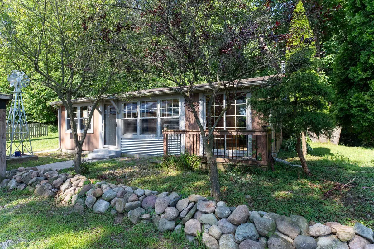 3123 W 450 N Road, Rochester, IN 46975 - #1