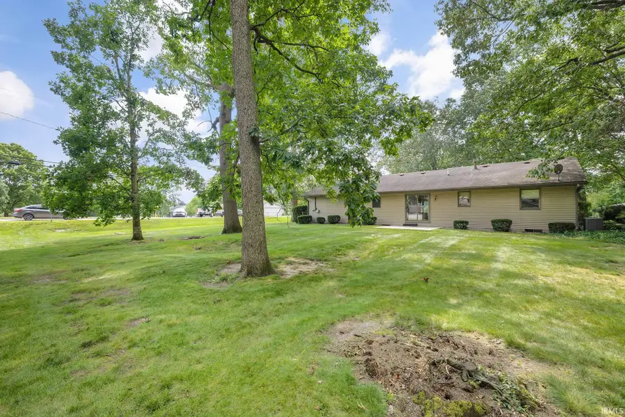 1500 Cottonwood Drive, Elkhart, IN 46514 - #3