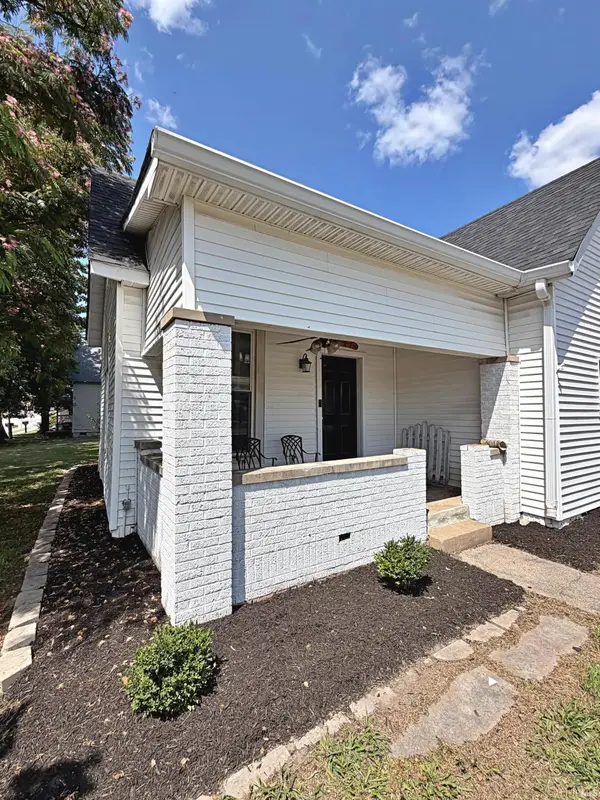 528 J Street, Bedford, IN 47421